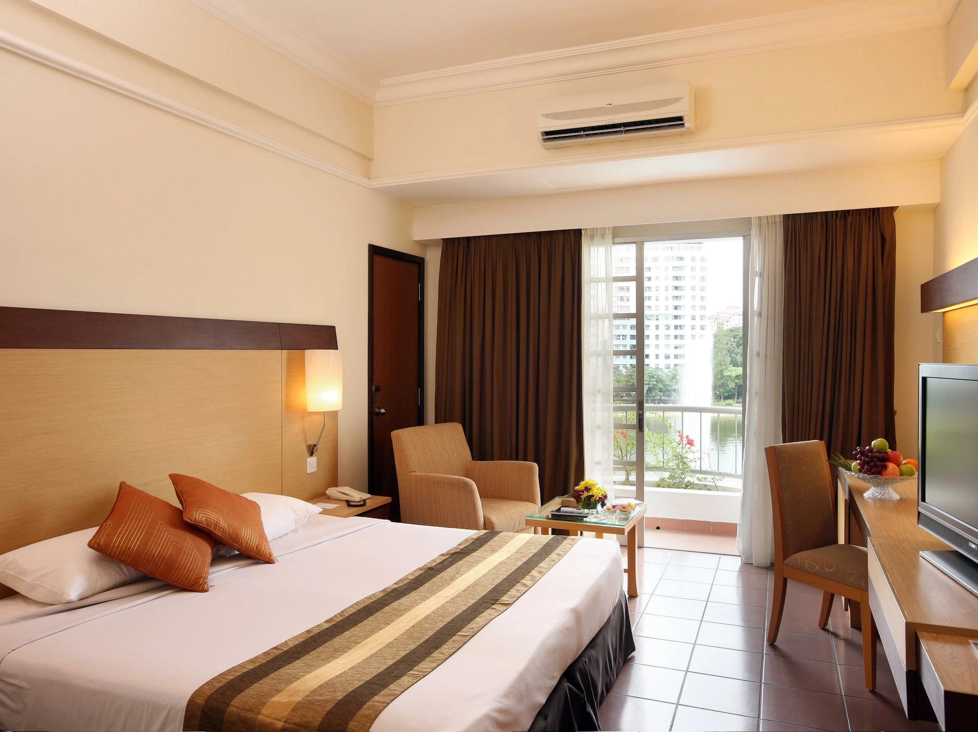 Flamingo Hotel By The Lake, Kuala Lumpur Ampang  Exterior photo